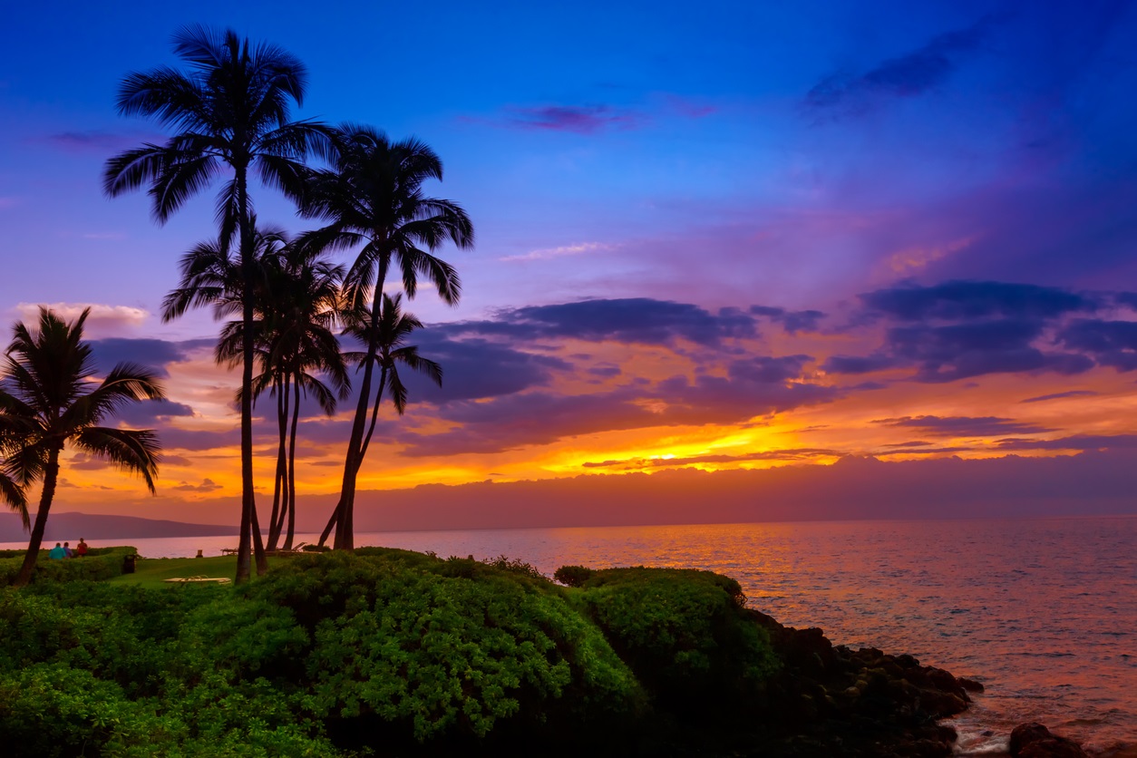 Caribbean sunset iStock 527885856 (002)